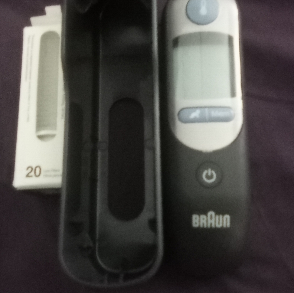 Braun Black and Gray Thermometer